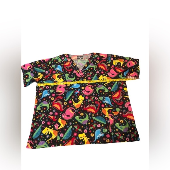 Buttersoft 🦖🦕 dinosaur scrub top - Picture 2 of 4